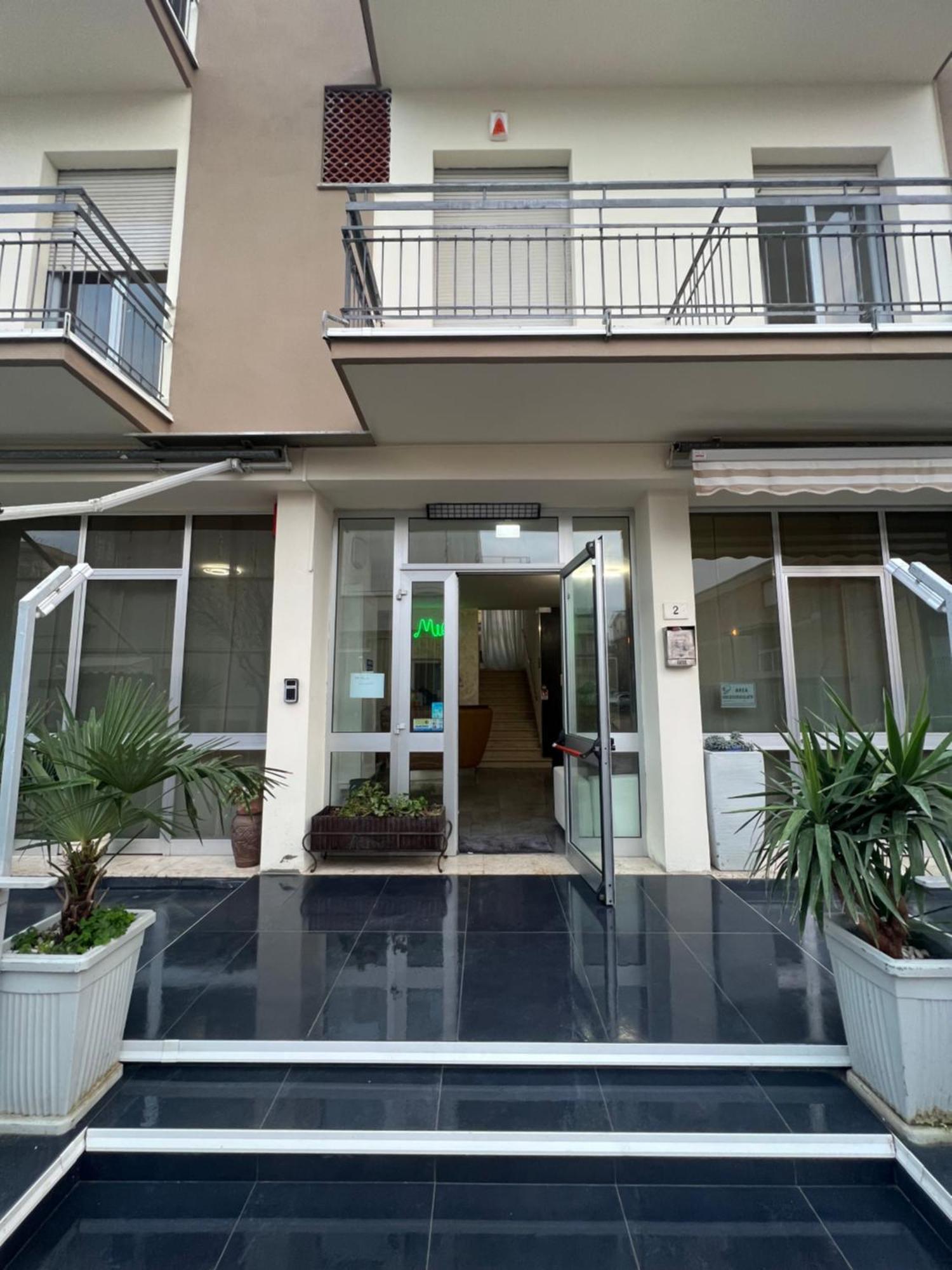Hotel Miro Rimini Exteriér fotografie